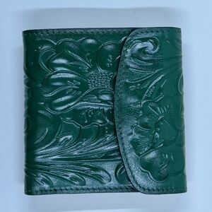 Patricia Nash Reiti bi-fold burnished tooled leather wallet